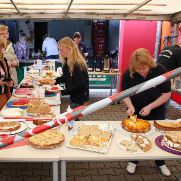 Feier 75 Jahre Freiwillige Feuerwehr Nieder-Erlenbach