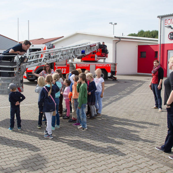 grundschule_bei_der_feuerwehr_003.jpg