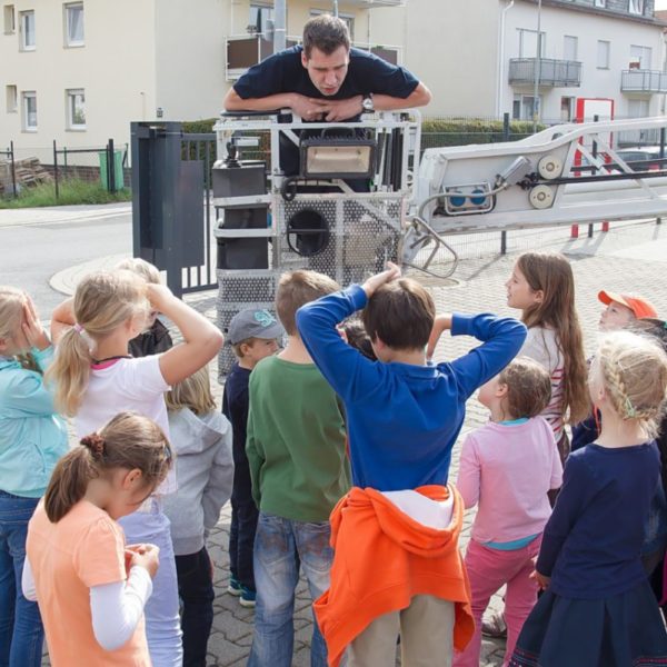 grundschule_bei_der_feuerwehr_004.jpg