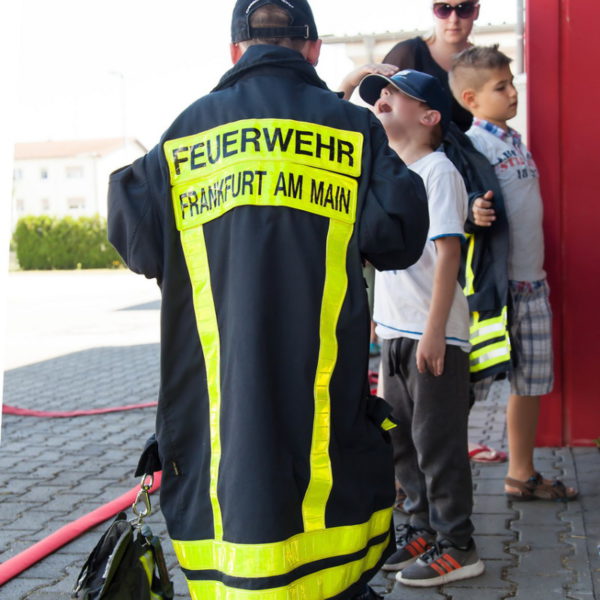 Besuch Grundschule bei der Feuerwehr 26.08.2016