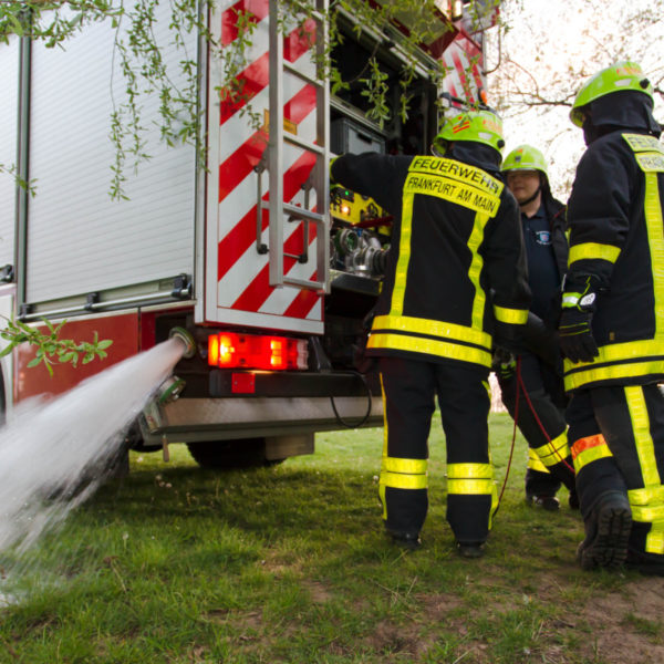 Wasserentnahme aus dem Erlenbach 27.04.2017