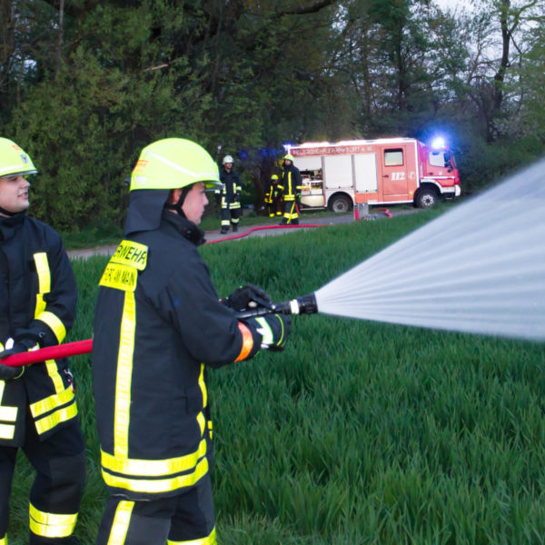 Wasserentnahme aus dem Erlenbach 27.04.2017