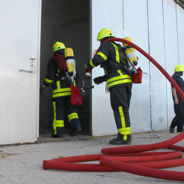 Gemeinsame Übung der Jugendfeuerwehr mit der Einsatzabteilung 21.06.2018