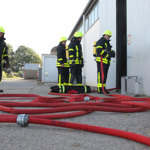 Gemeinsame Übung der Jugendfeuerwehr mit der Einsatzabteilung 21.06.2018