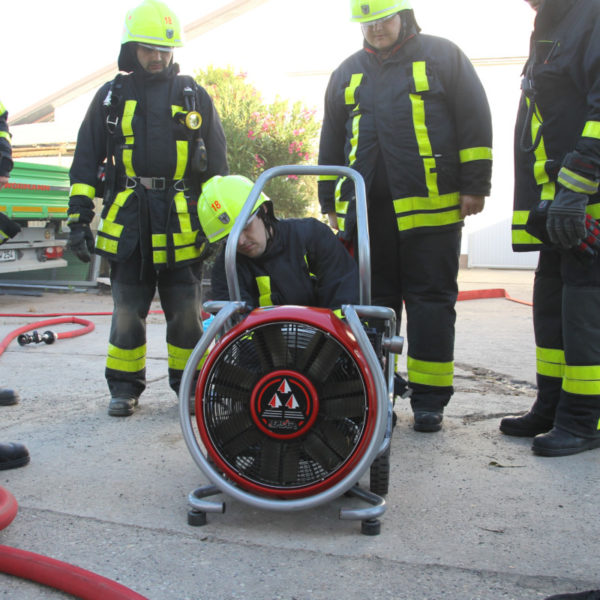 Gemeinsame Übung der Jugendfeuerwehr mit der Einsatzabteilung 21.06.2018