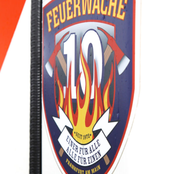 Neue Drehleiter der Nieder-Eschbacher Wache der Berufsfeuerwehr